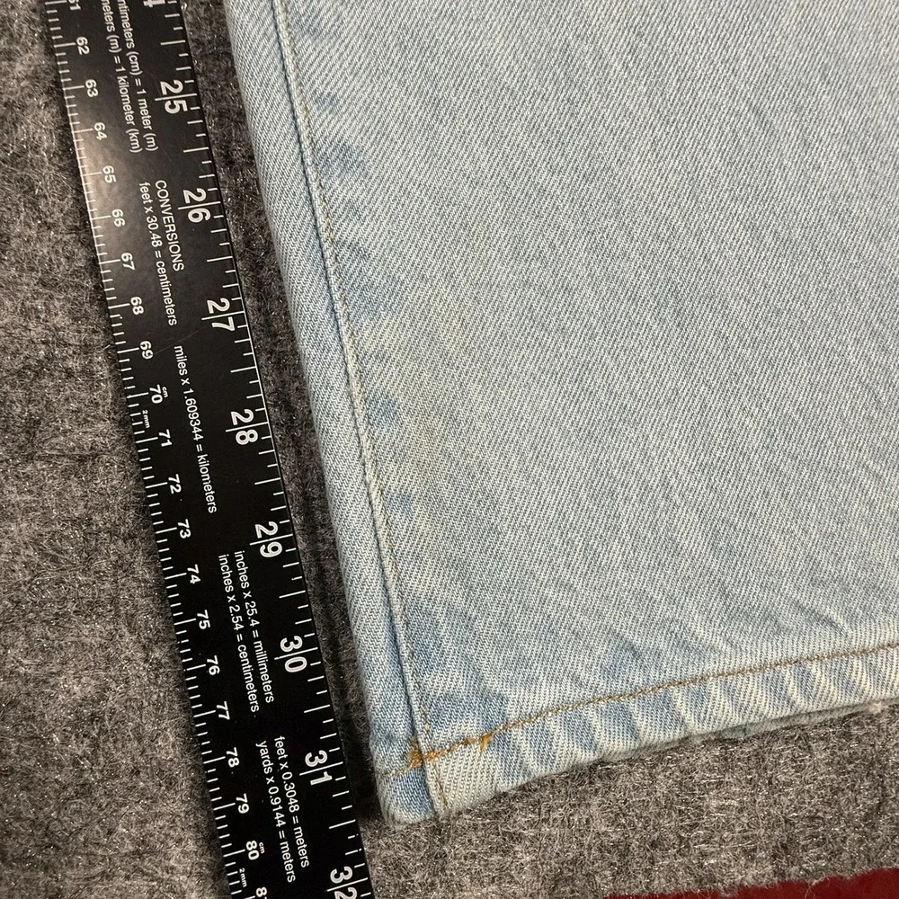Stussy Relaxed Fit Light Wash Denim Jeans Mens 32 Baggy Skate Grunge Distressed